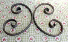 2x ORNAMENT Verzierung Eisen